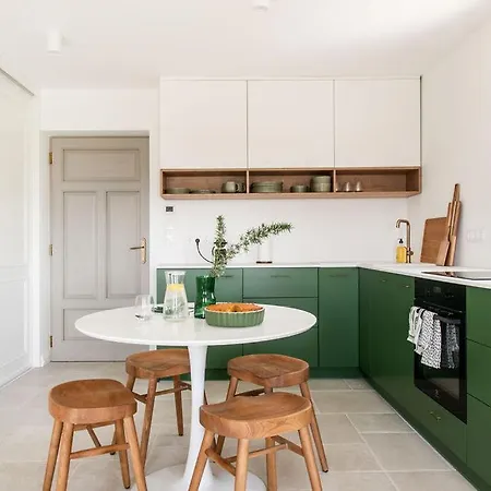 Kövirigó Családi Birtok Villa Gyulakeszi