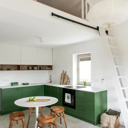 Villa Kövirigó Családi Birtok