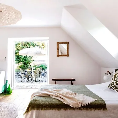 Villa Kövirigó Családi Birtok