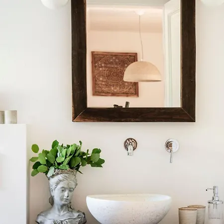 Kövirigó Családi Birtok Villa *