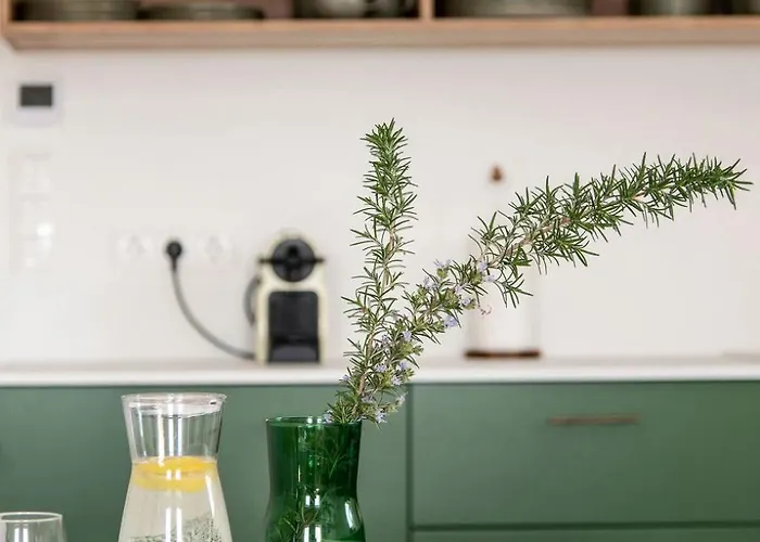 Koevirigo Csaladi Birtok * Gyulakeszi