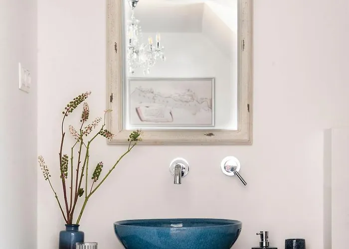 Koevirigo Csaladi Birtok * Gyulakeszi